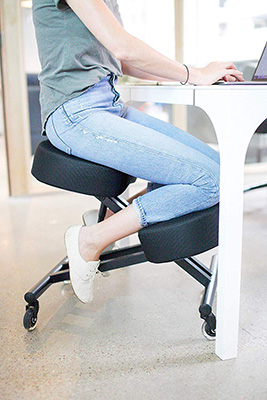 Sleekform-Kneeling-Posture-Chair-at-the-office
